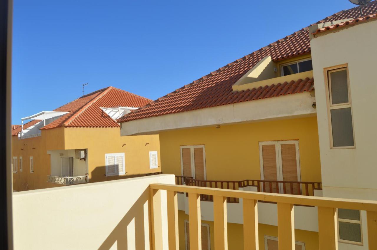 Tres Caravelas Studio Flats Santa María Exterior foto